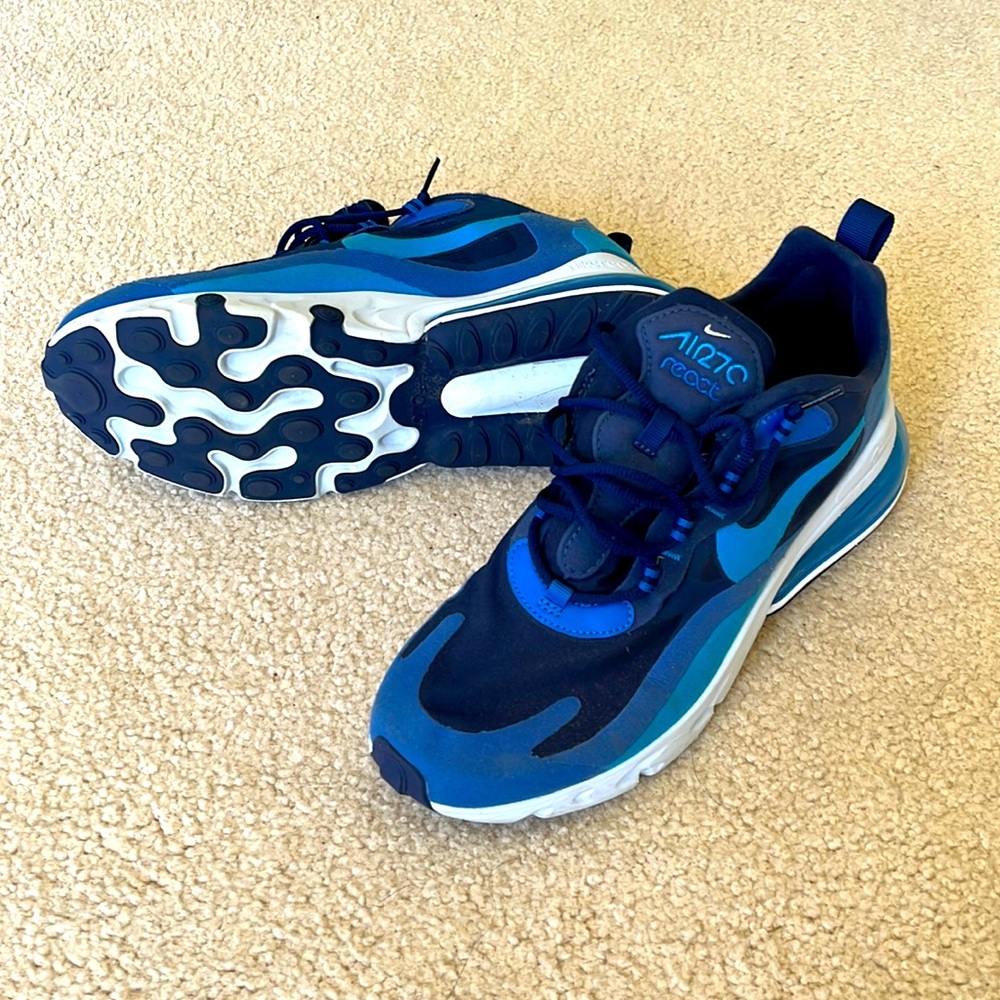 Nike AirMax 270 React